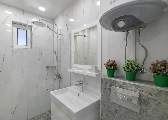 лукс на море Luxury In Downtown With Garage Appartement Varna