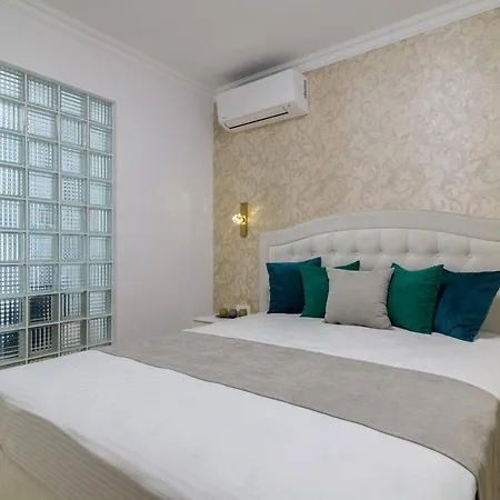 아파트 лукс на море Luxury In Downtown With Garage *