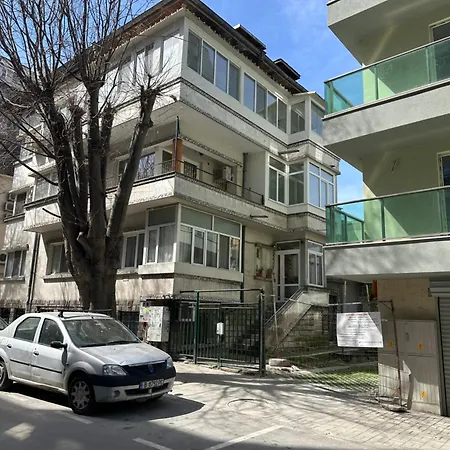 лукс на море Luxury In Downtown With Garage Varna